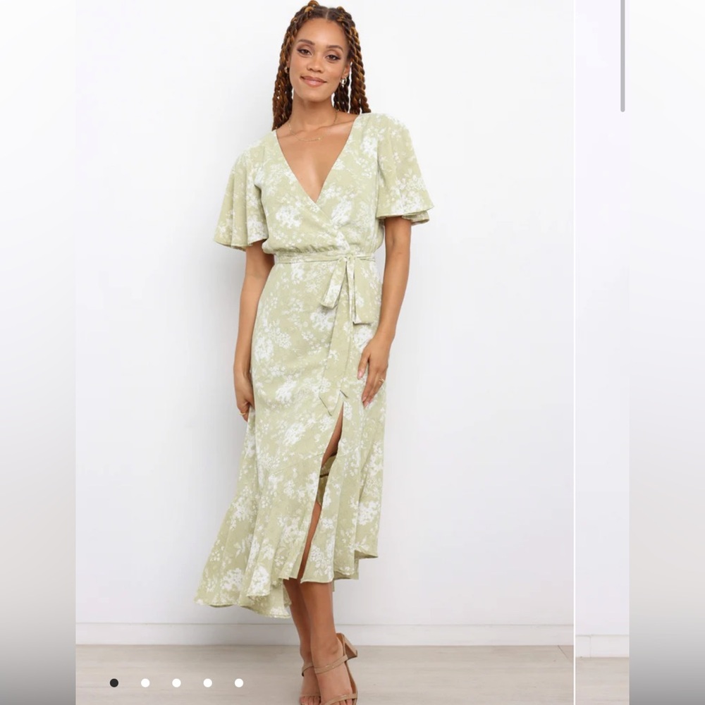 NWT Petal & Pup MIDI Wrap Dress Size 6